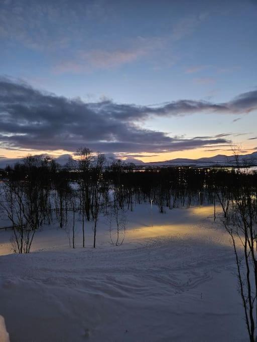 Ny Leilighet I Nytt Bygg I Naturskjonne Omgivelser! Tromso Ngoại thất bức ảnh